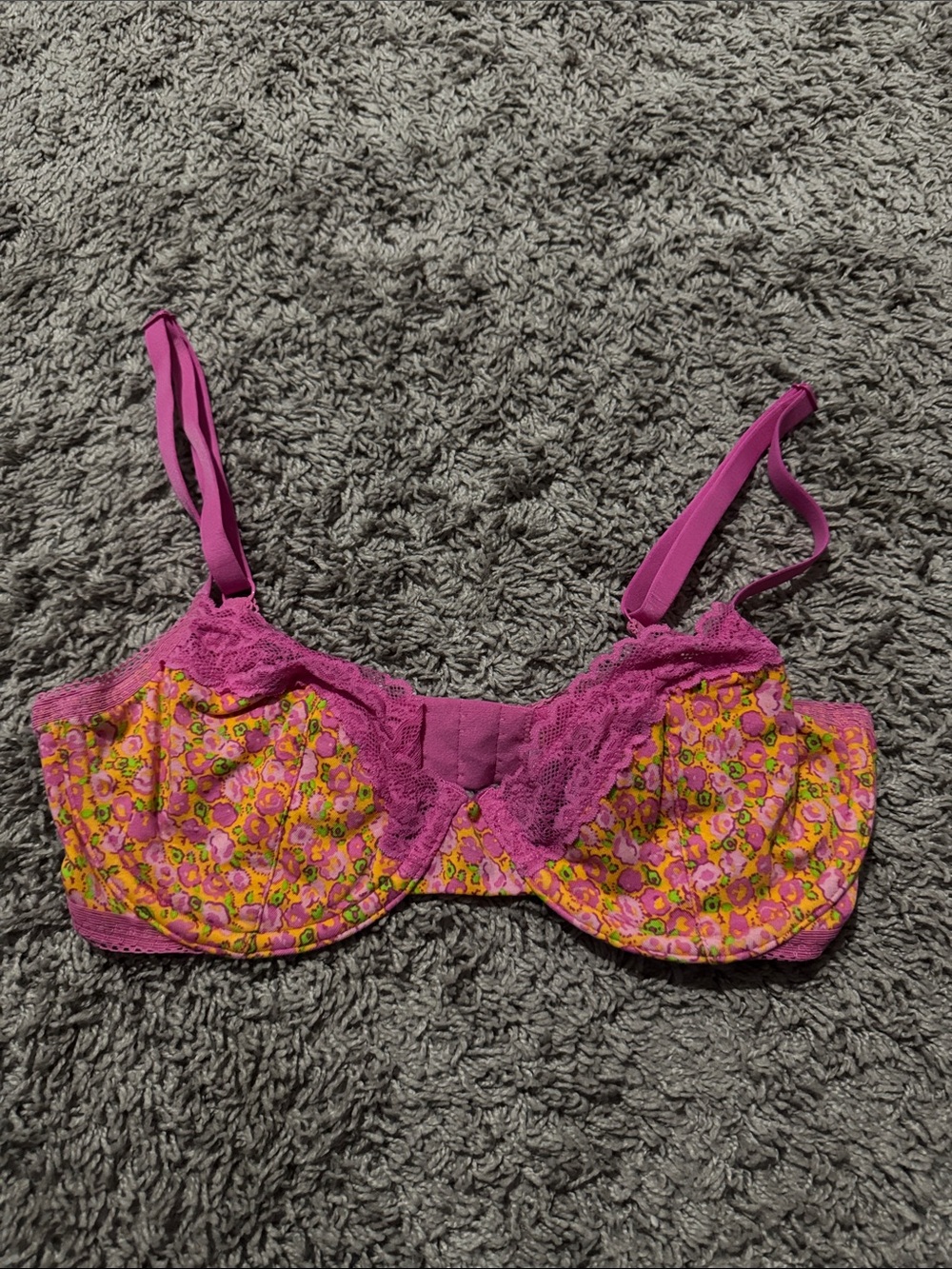Savage X fenty Floral Lace Trim Underwire Bra - Pink and orange- 32DD